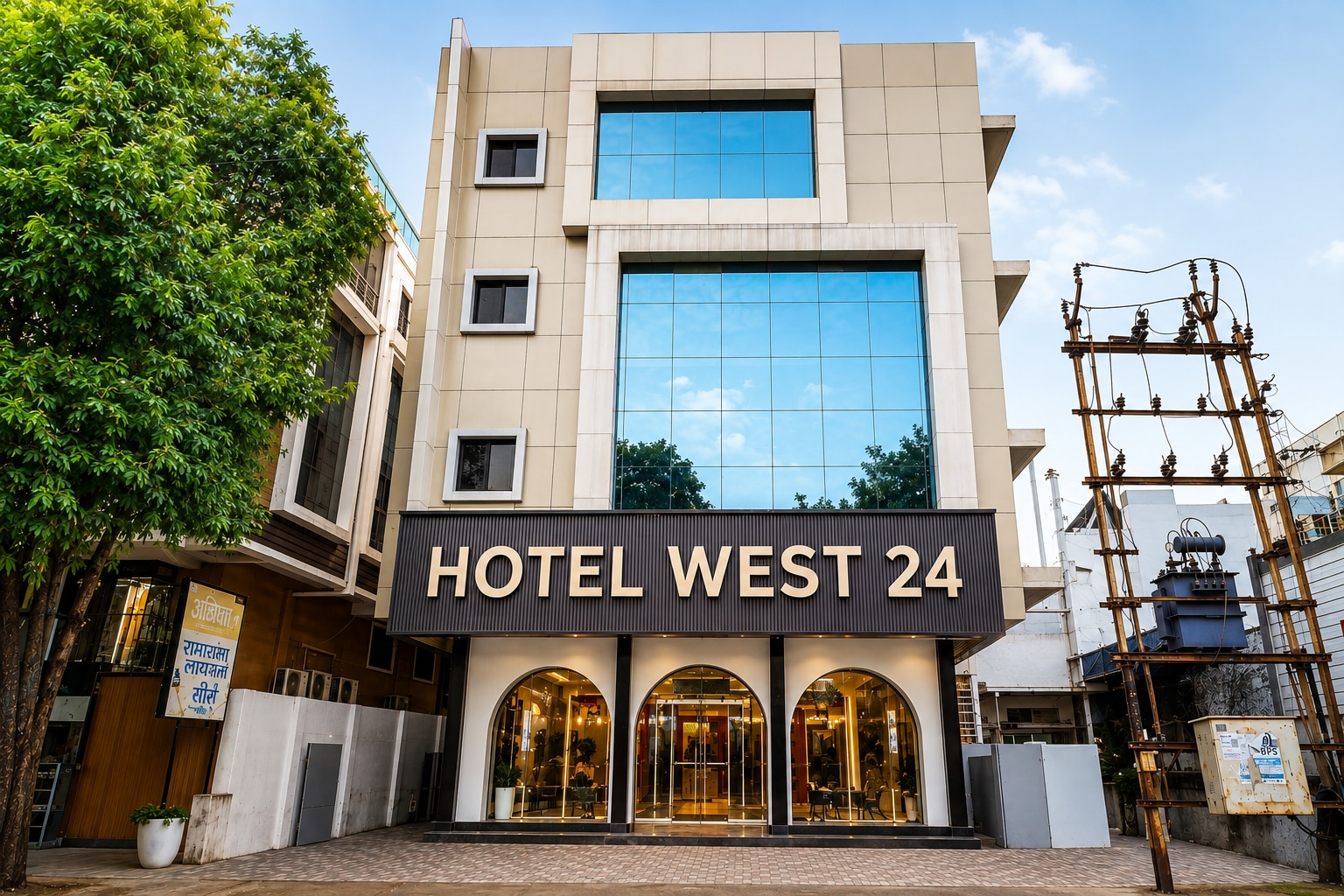 Hotel West24 - Tap to explore photos