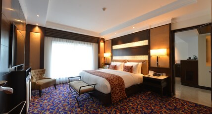 Ramada Plaza by Wyndham Chennai Room Type - Rajaraja Cholan Suite