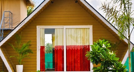 Mayura Retreat. Room Type - Luxury Cottage