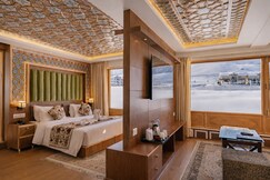 Hotel Village Walk Sonamarg