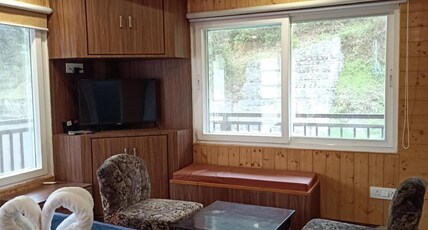 Seven Heaven Room Type - Deluxe room