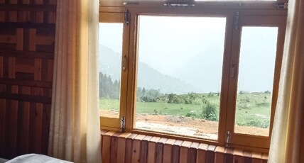 Hotel vishal & restaurant Room Type - Bedroom 2