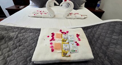 Dhaneshwari Luxury Homestay Room Type - Superior Luxury Double Bedroom