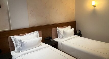 Roi Retreat Room Type - CORPORATE TWIN SHARING ROOM