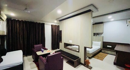 Hotel Garv Residencia Room Type - Suite Room