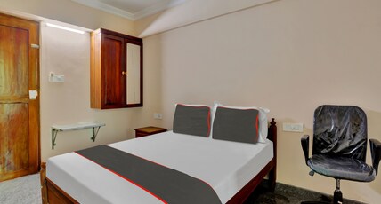 Family Castle Room Type - Deluxe Room AC