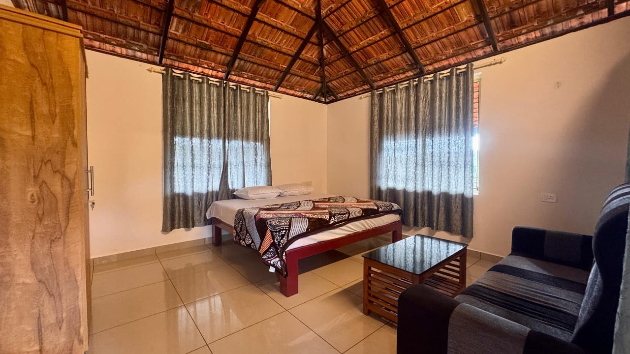 Aloha 2BHK Private Pool Villa Vagamon - Tap to explore photos