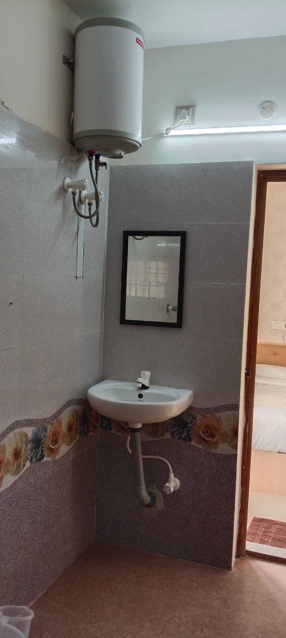 Sri annapoorna luxury apartment Serviced Apartment - Tap to explore photos