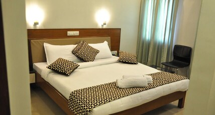 Hotel The Nook Room Type - Premium AC Room