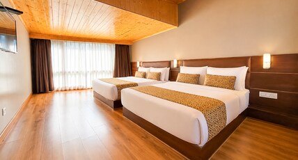 SUMITEL VISTA 800 METER FROM MALL ROAD Room Type - Family Suite with Kanchenjunga View