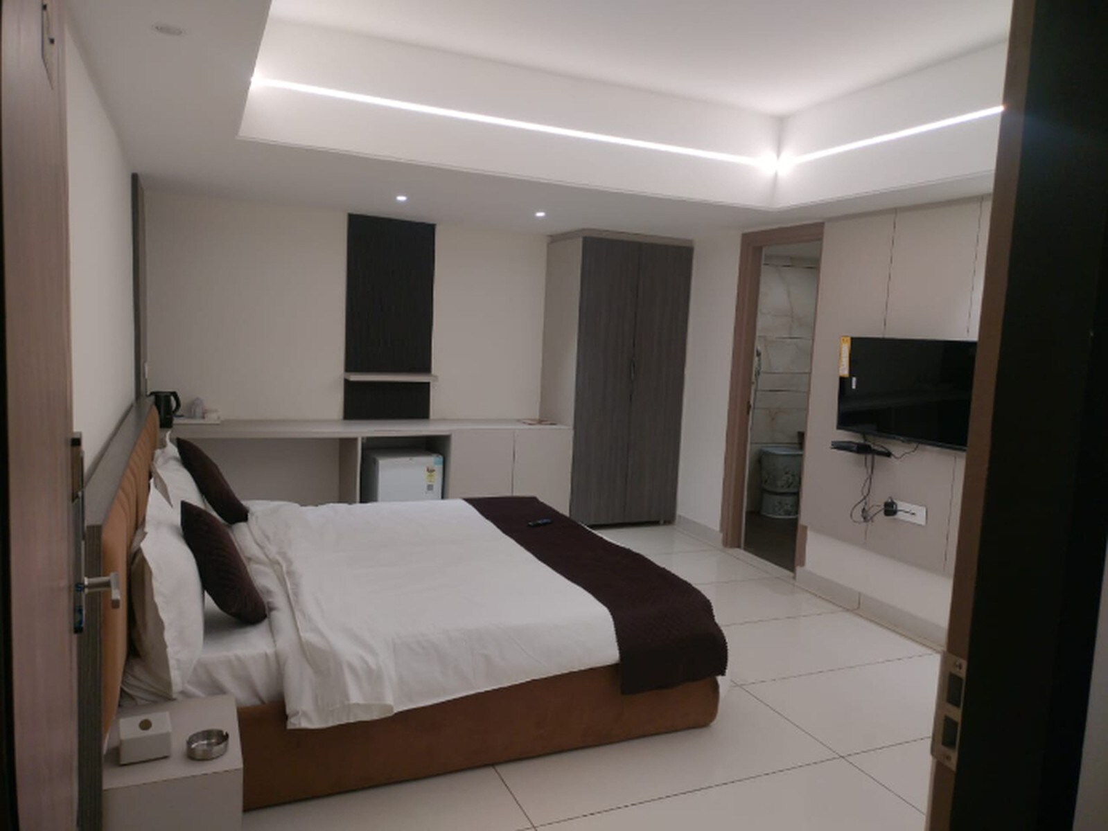 M.K HOTEL - Tap to explore photos