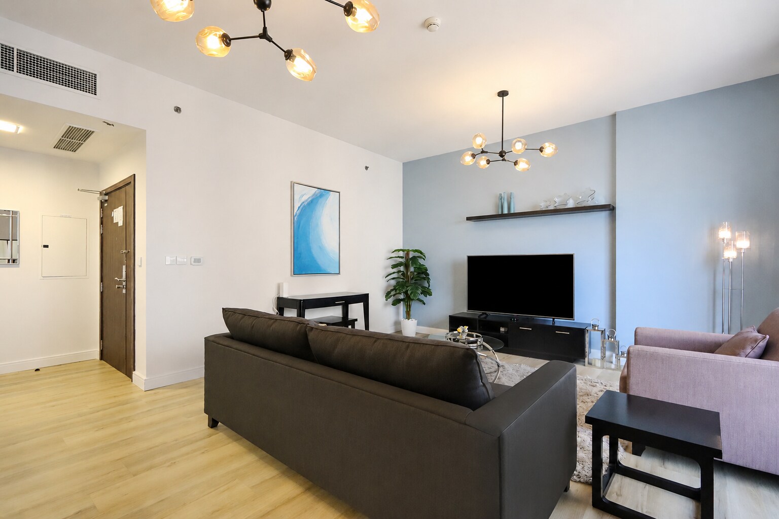 ELIVAAS Curated Modern 2BR in Shams | Marina Views & Near Beach - Tap to explore photos