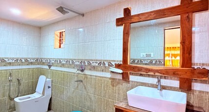 Kamaxi Beach Resort, Pollem Room Type - Deluxe Seaview AC Cottage Room