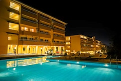 1 BHK Apartment with Balcony & Lift | 5 mins drive to Candolim Beach