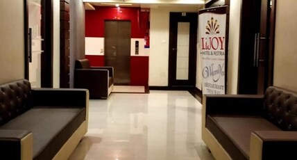Lijoy Hotel and Restra Room Type - Super Deluxe Room Lijoy Hotel and Restra Room Type - Super Deluxe Room