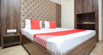 Hotel Classic Zirakpur Room Type - Deluxe