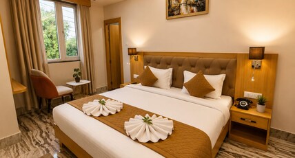 Hotel Kashi Crown Room Type - Deluxe Room Hotel Kashi Crown Room Type - Deluxe Room