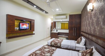 Hotel Royal Villas Room Type - Executive Double Twin Bed Room
