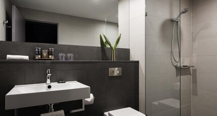Novotel Perth Murray Street Room Type - Standard Room with 2 double beds Novotel Perth Murray Street Room Type - Standard Room with 2 double beds