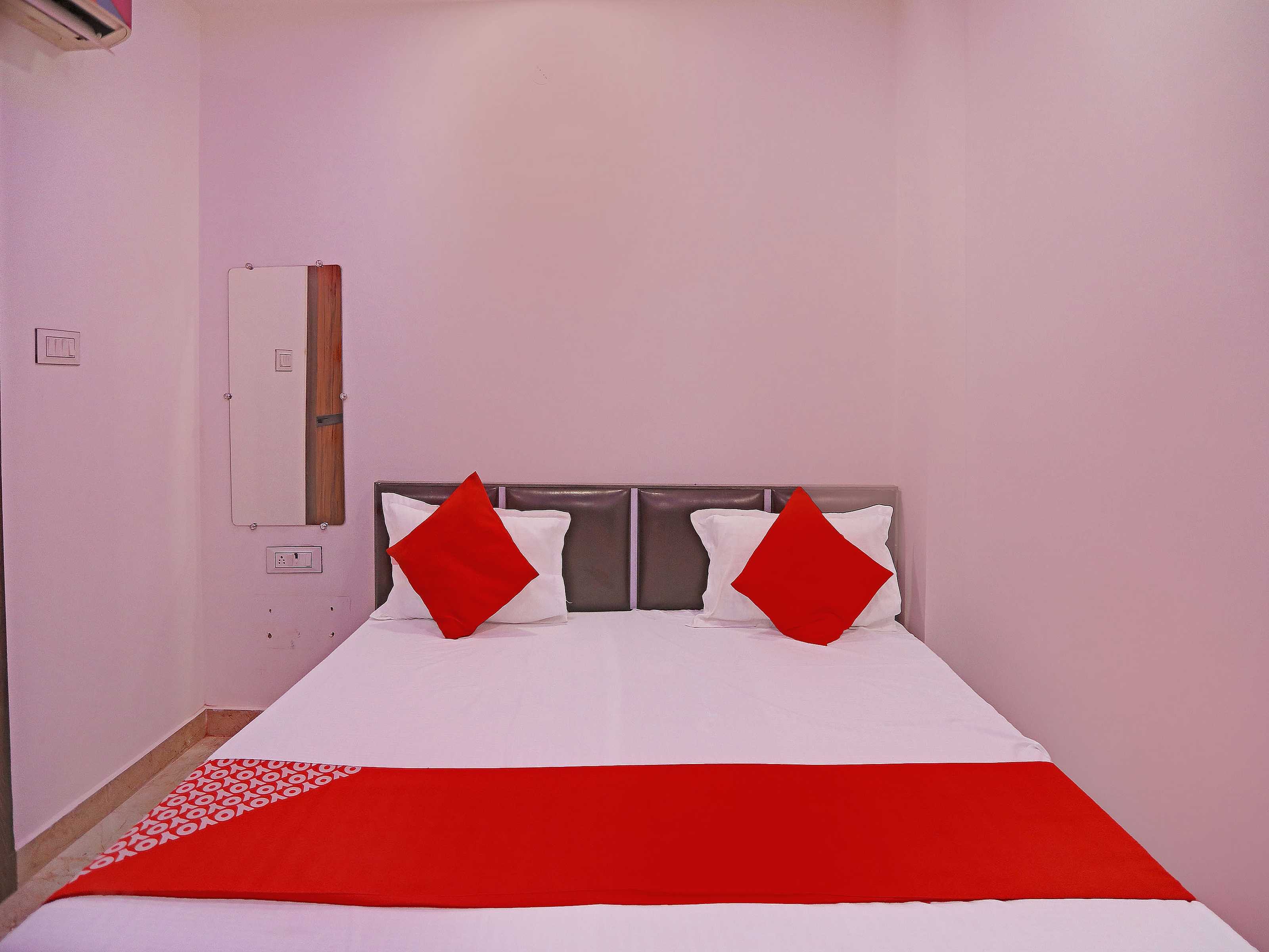 Hotel O by OYO Royal Residency - Tap to explore photos