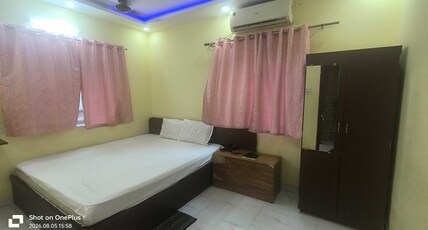 Hotel O The Crown of Indian Hotel Room Type - Classic