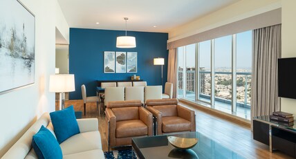 Four Points by Sheraton Sheikh Zayed Road Hotel Room Type - 2 Bedroom Suite, Bedroom 1: 1 King, Bedroom 2: 2 Twin Four Points by Sheraton Sheikh Zayed Road Hotel Room Type - 2 Bedroom Suite, Bedroom 1: 1 King, Bedroom 2: 2 Twin