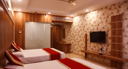Hotel Raindew Room Type - Family Room