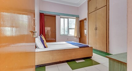 Jhurmut Hotel Room Type - Standard Room