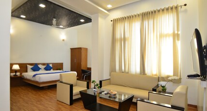 Hotel Sapphire World Room Type - Suite Room