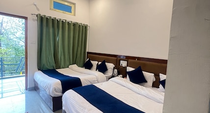 Kedarpeakview Room Type - DELUXE ROOM 102