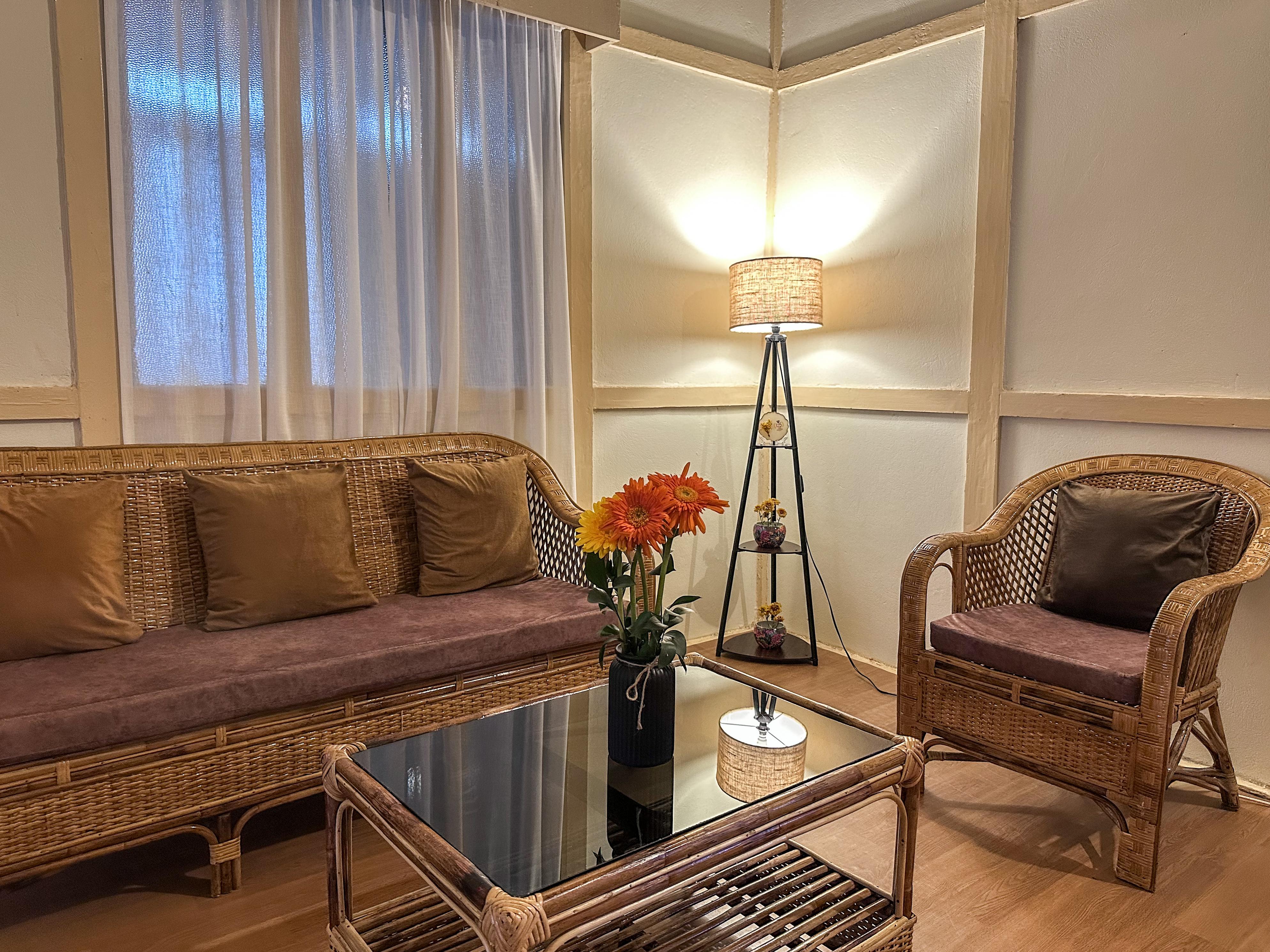 OOtO Homestay - Tap to explore photos