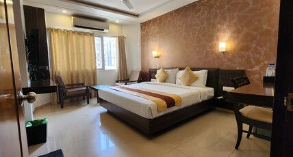 Hotel Kanak ,Ahmedabad Room Type - Deluxe King Bed Rooms Hotel Kanak ,Ahmedabad Room Type - Deluxe King Bed Rooms