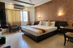 Hotel Kanak ,Ahmedabad