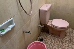 Hotel O Rasya Homestay Near SD Negeri 6 Mataram