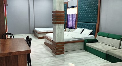 Hotel Sunjukti Room Type - EXECUTIVE QUAD ROOM