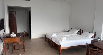 JK FARMS Room Type - Bedroom 103