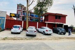 Golden Tree A Luxury 