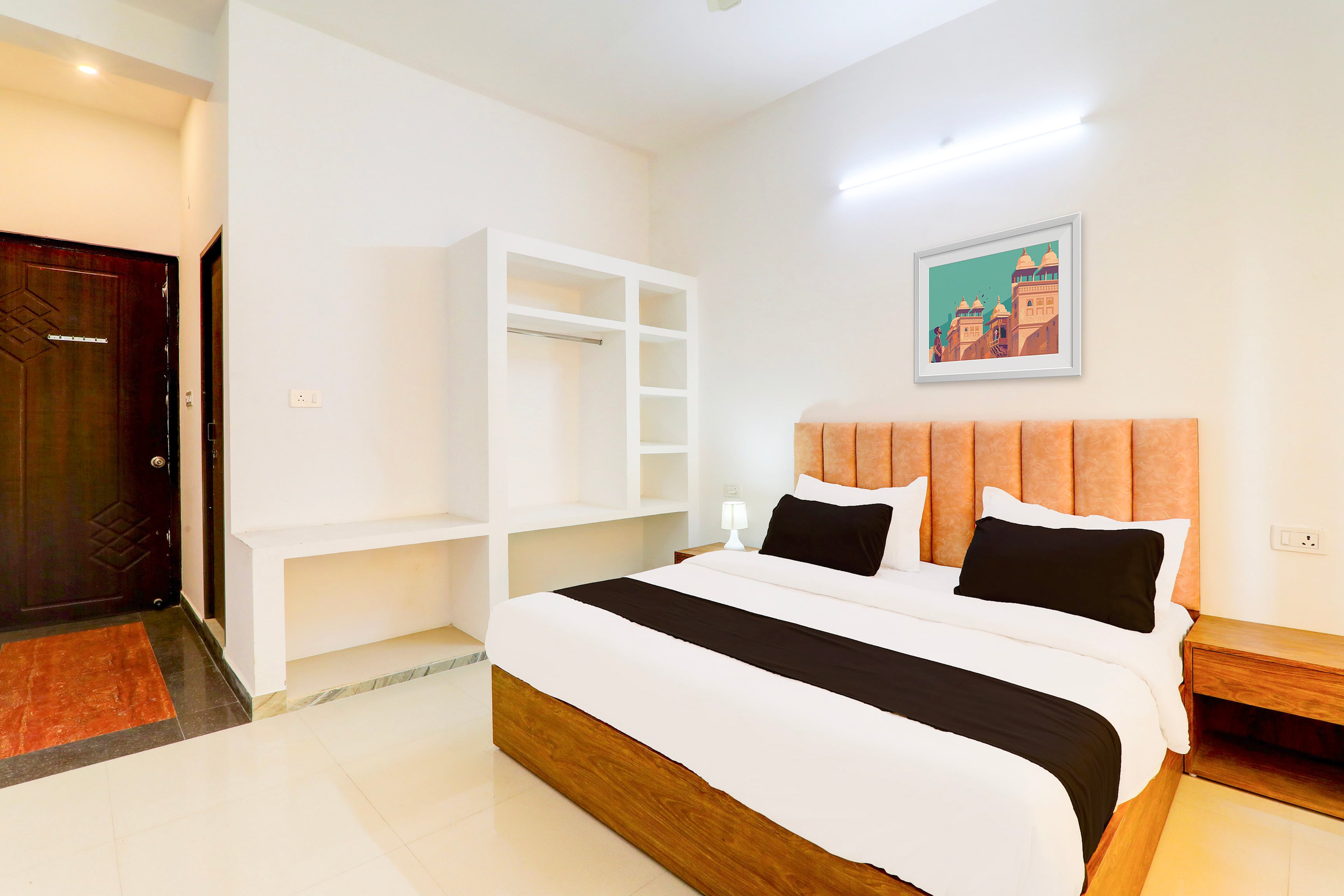 Hotel O Samar palace - Tap to explore photos