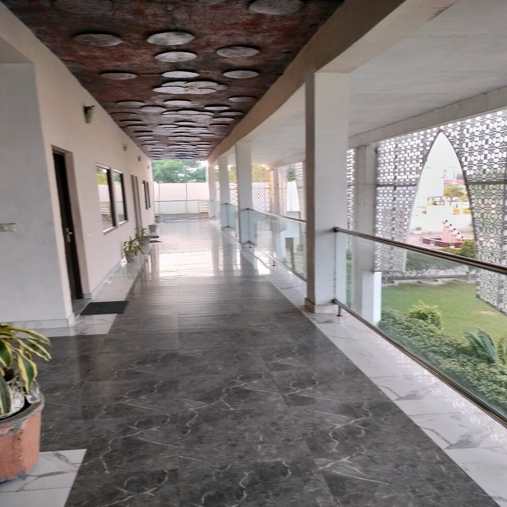 Tivoli Imperial Hotels and Resorts - Tap to explore photos