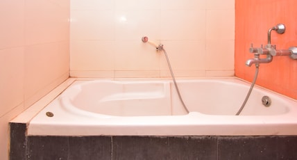 Hotel Abirami Residency Room Type - Royal Suite Hotel Abirami Residency Room Type - Royal Suite