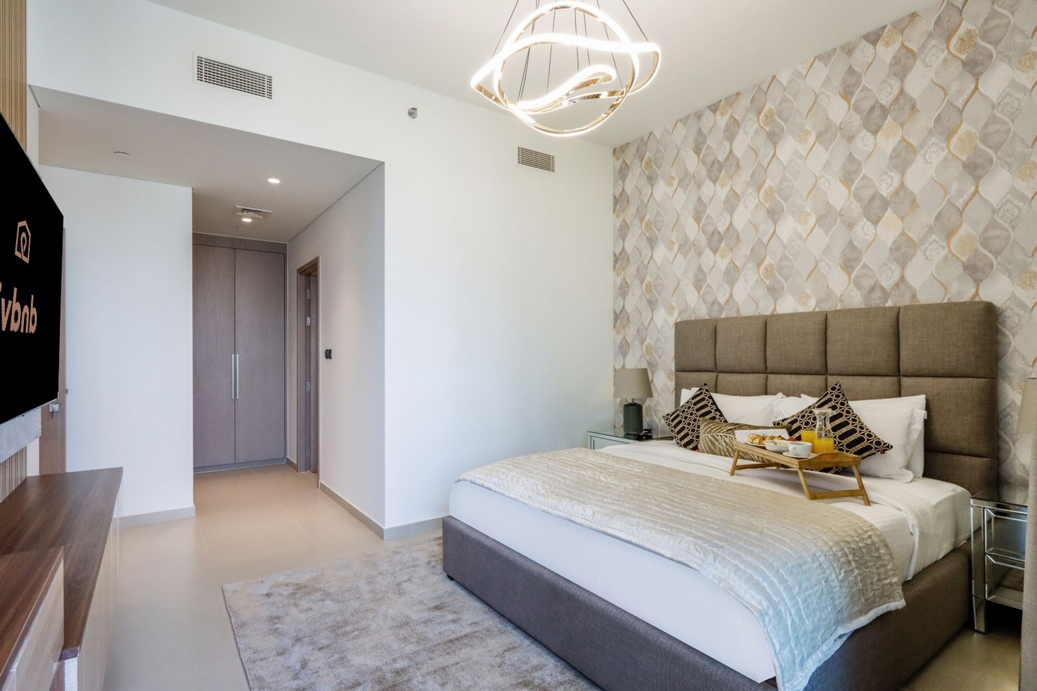 ELIVAAS Curated 3BR 1 with Burj and Fountain Views - Tap to explore photos
