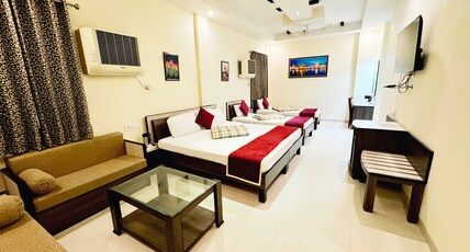 Hotel Sarovar Regency (The Cottage) Room Type - Family Suite