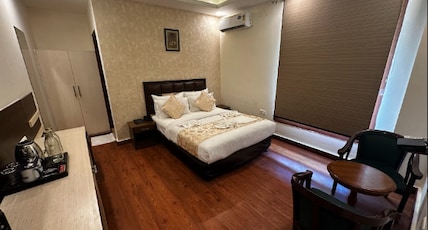 Crestmont Nirvana, Jasola (Newly Renovated) Room Type - Premium Room Crestmont Nirvana, Jasola (Newly Renovated) Room Type - Premium Room