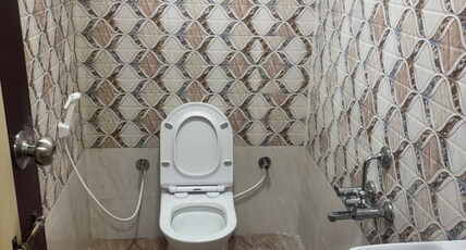 Roy Residency Luxury Rooms Room Type - Deluxe AC Room Roy Residency Luxury Rooms Room Type - Deluxe AC Room