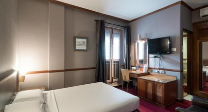 Four Chain View Hotel Singapore Room Type - Deluxe