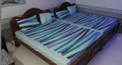 Hotel Sri Priya Lodge Room Type - 4 BED FAMILY NON AC ROOM