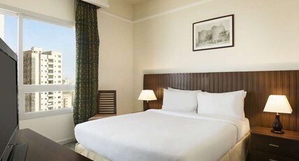 Ramada by Wyndham Beach Hotel Ajman Room Type - One Bedroom Suite Sea View. Smoking