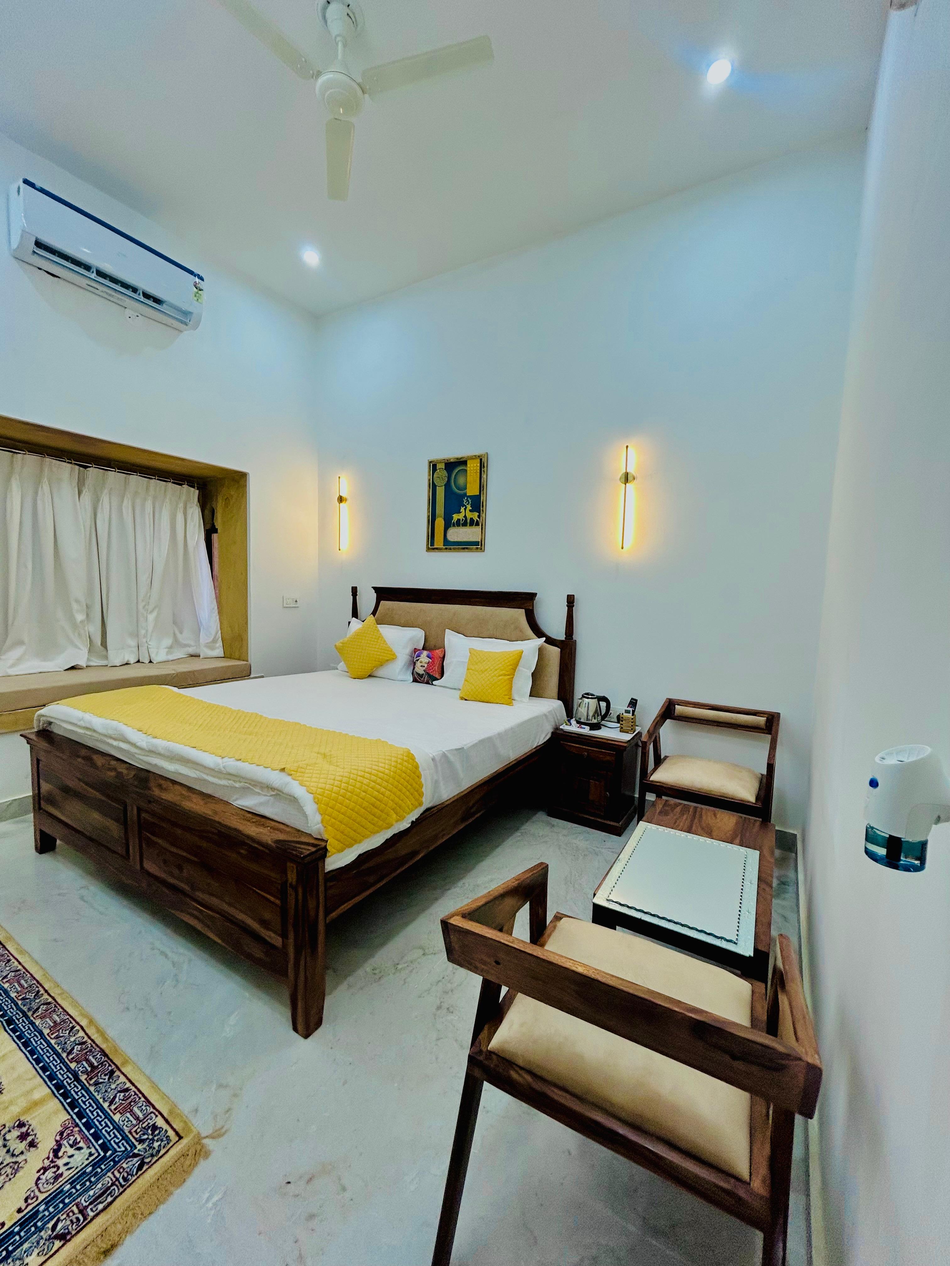 Hotel Narpat Garh Palace - Tap to explore photos