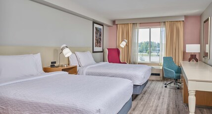 Hilton Garden Inn Anchorage Room Type - 2 QN ACC RM ROLLIN SHWR