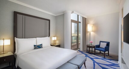 Beach Rotana Room Type - Sea View Suite with Balcony